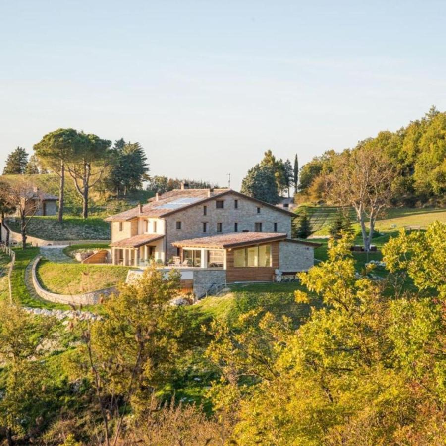 Aura Relais Hotel Urbino Bagian luar foto