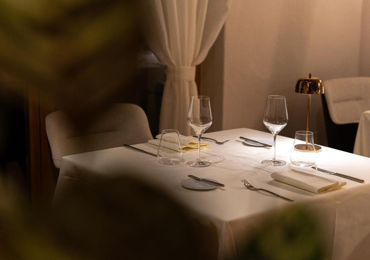 Aura Relais Hotel Urbino Bagian luar foto