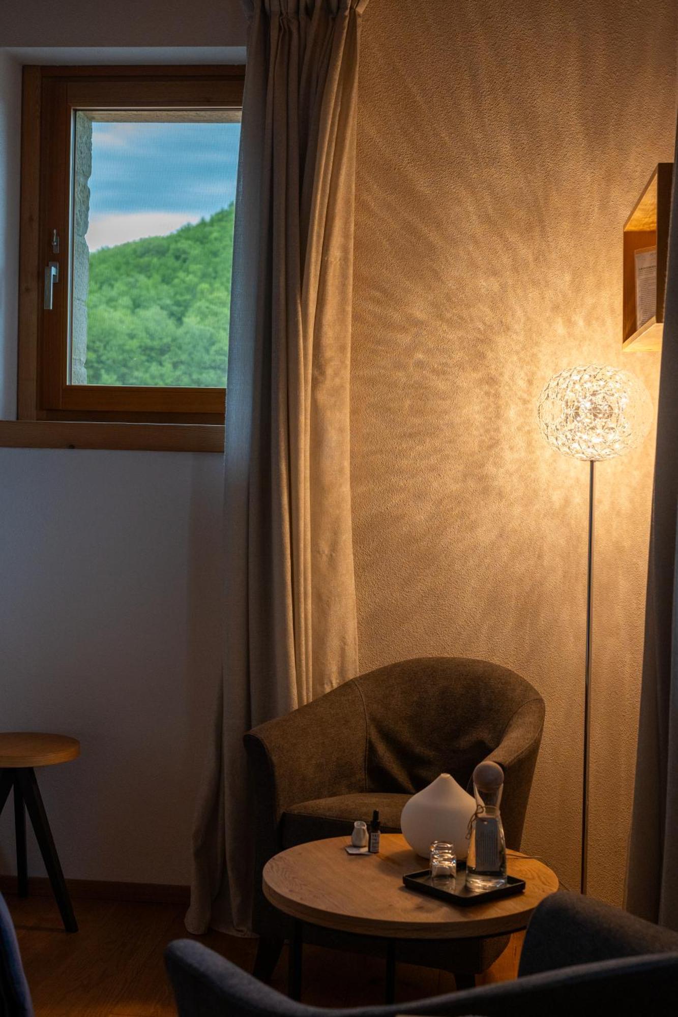 Aura Relais Hotel Urbino Bagian luar foto