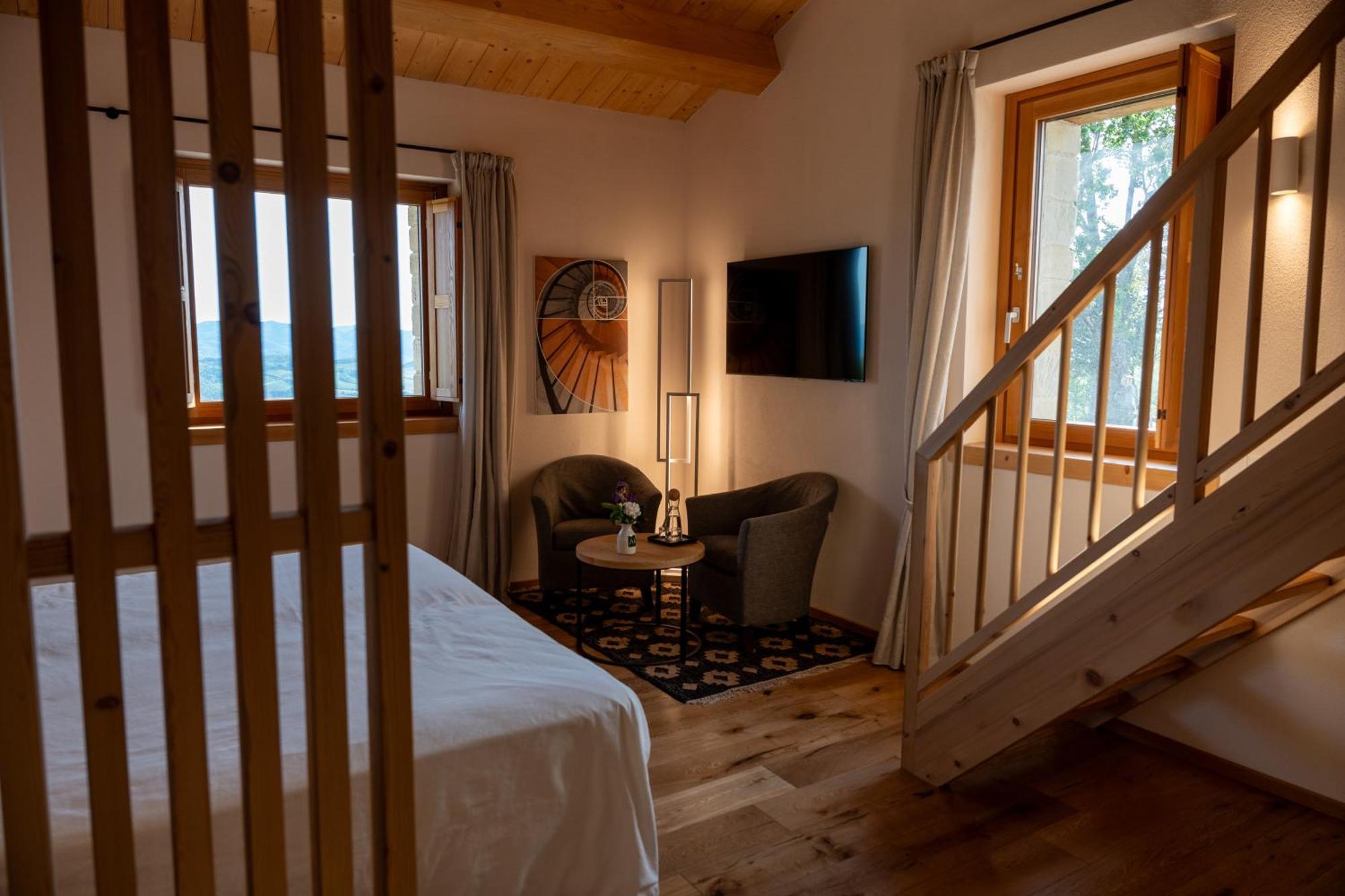 Aura Relais Hotel Urbino Bagian luar foto