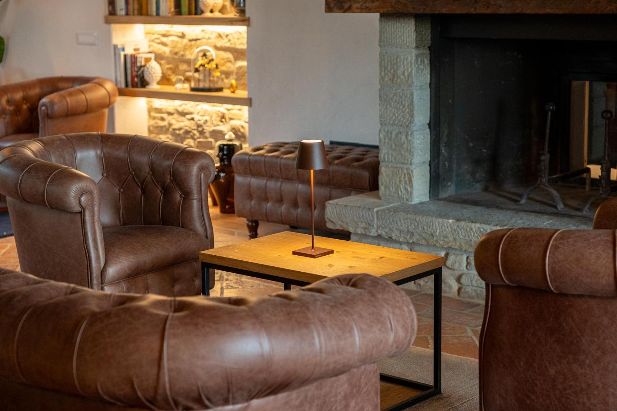 Aura Relais Hotel Urbino Bagian luar foto