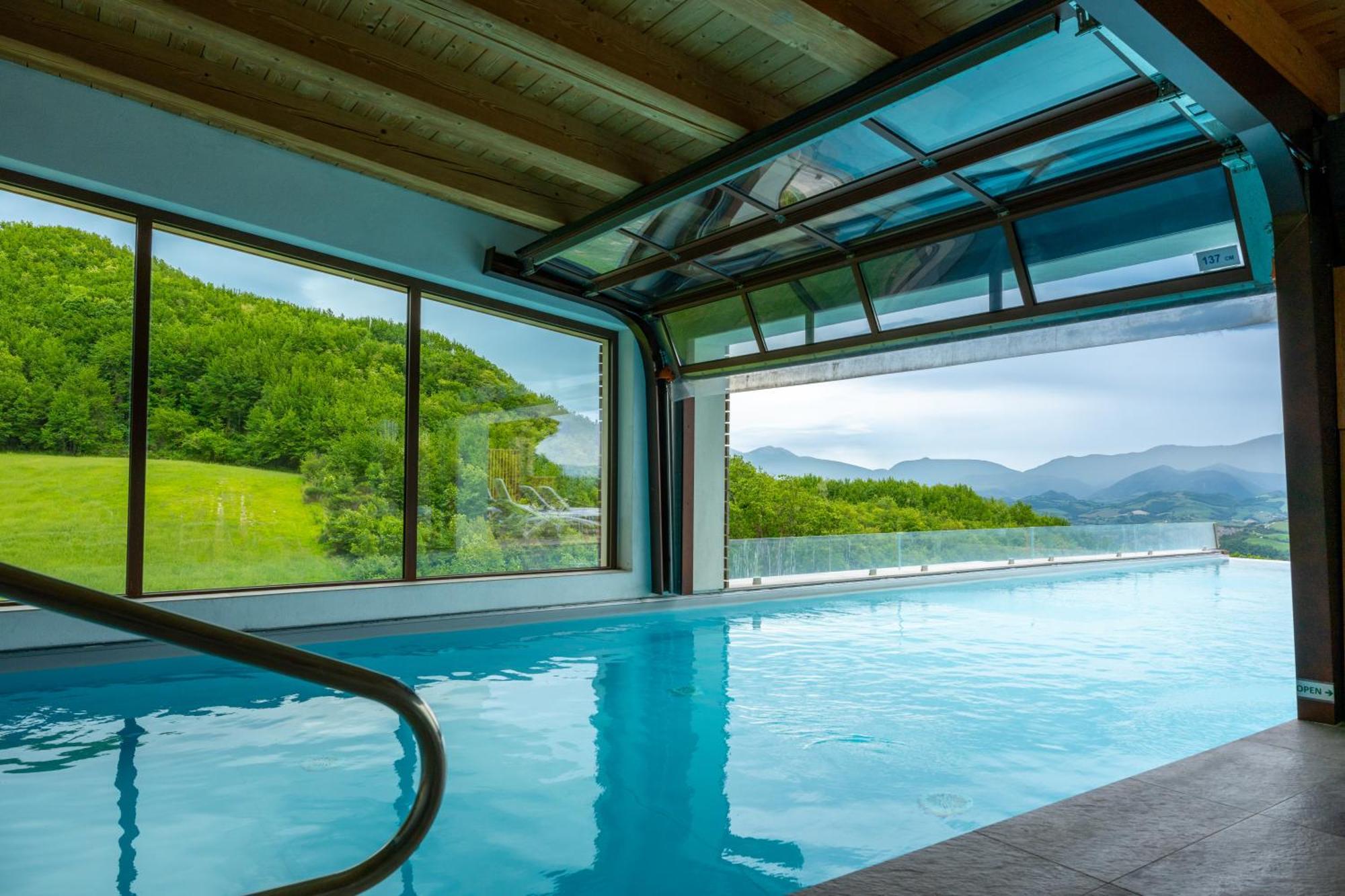 Aura Relais Hotel Urbino Bagian luar foto